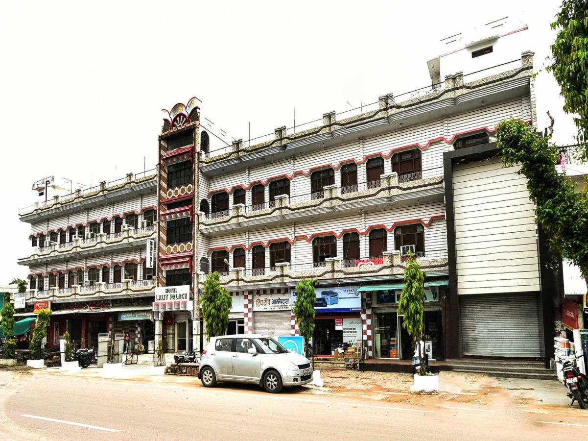 Hotel Lalit Palace Babina Exterior foto