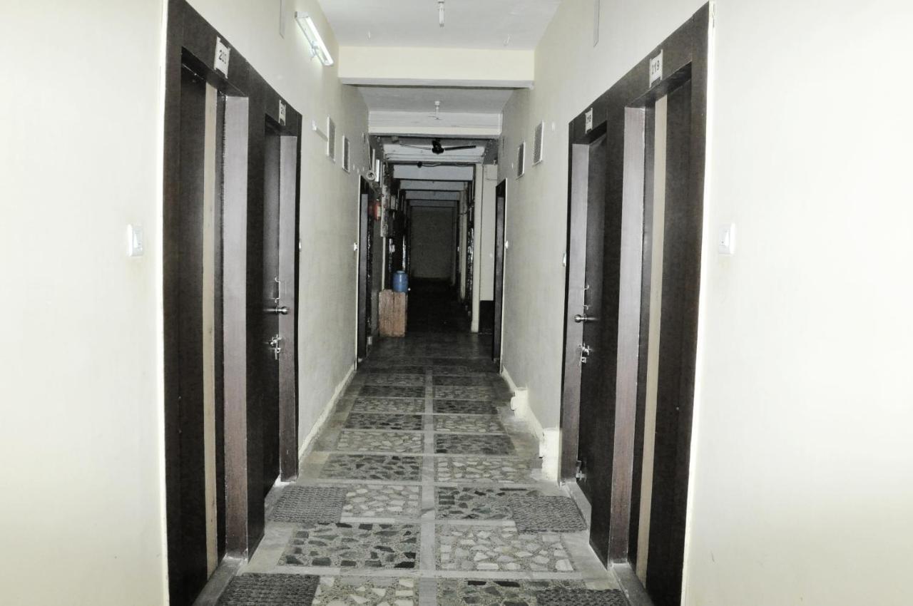 Hotel Lalit Palace Babina Exterior foto